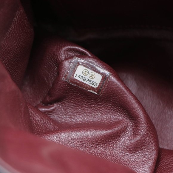 CHANEL Jumbo Lambskin Black Classic Flap Bag - Picture 15 of 16